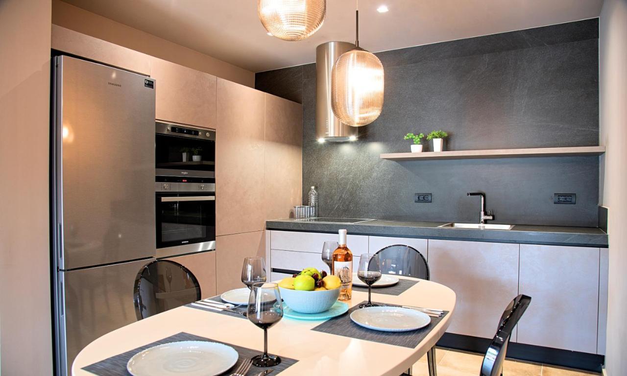 Sissi Lux Villas Extérieur photo